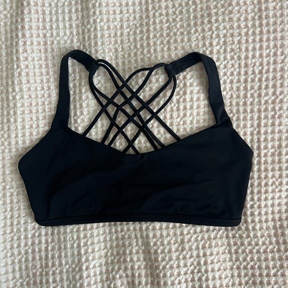 Lululemon Black Free to Be Bra - Wild Light Support, A/B Cup - Picture 3 of 7